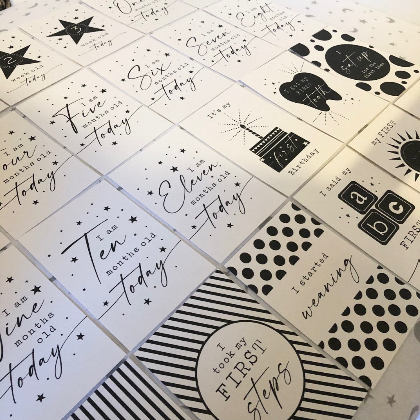 Baby MILESTONE cards - pack of 24