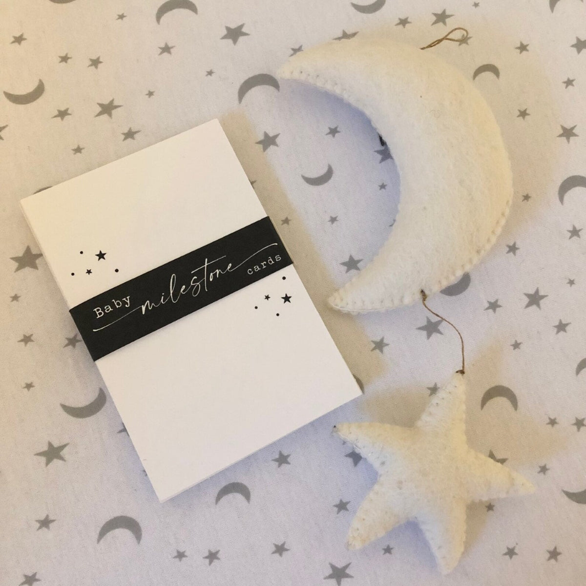 Baby MILESTONE cards - pack of 24